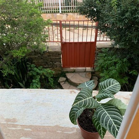 Quarto Privativo No Octogono Apartment Sao Tome das Letras Ngoại thất bức ảnh